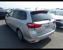 Toyota Corolla Fielder 2018