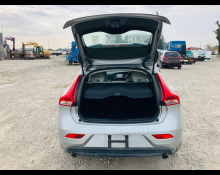 Volvo V40 2013