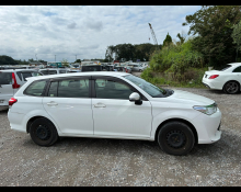 Toyota Corolla Fielder 2015