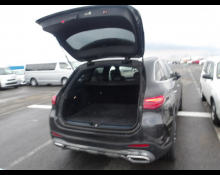 Mercedes Benz GLC-class 2023