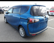 Toyota Sienta 2019
