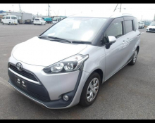 Toyota Sienta 2018
