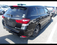 Toyota Corolla Fielder 2016