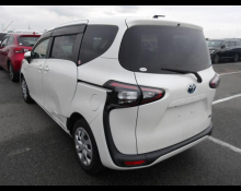 Toyota Sienta 2018