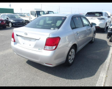 Toyota Corolla Axio 2013