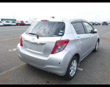 Toyota Vitz 2012