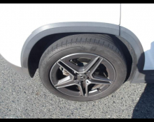 Mercedes Benz GLA-class 2021