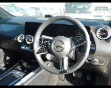 Mercedes Benz GLA-class 2024