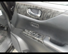 Nissan Elgrand 2015