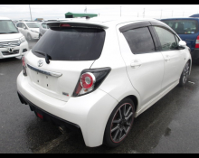 Toyota Vitz 2014