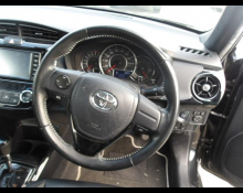 Toyota Corolla Axio 2018