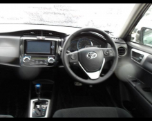 Toyota Corolla Axio 2013