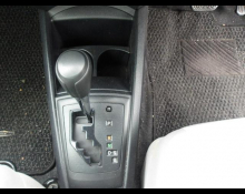 Toyota Corolla Axio 2014