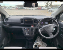 Daihatsu Mira e:S 2019