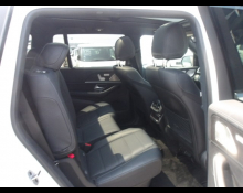 Mercedes Benz GLS-class 2022