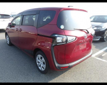 Toyota Sienta 2019