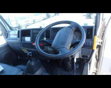 Isuzu Elf 2013