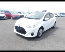 Toyota Aqua 2016