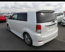 Toyota Corolla Rumion 2010