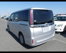 Toyota Noah 2018