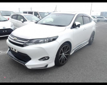 Toyota Harrier 2016
