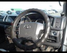 Toyota Hiace Van 2017