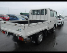 Isuzu Elf 2018