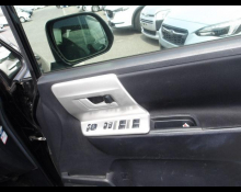 Toyota Noah 2013