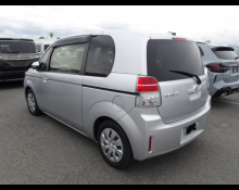 Toyota Spade 2019