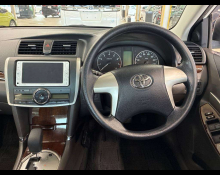Toyota Premio 2013