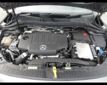 Mercedes-Benz GLA-class 2021