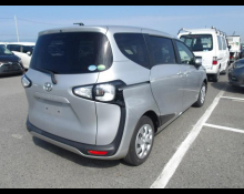 Toyota Sienta 2018