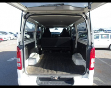 Toyota Regiusace Van 2013