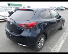 Mazda Mazda2 2023