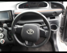 Toyota Sienta 2019