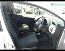 Toyota Vitz 2013