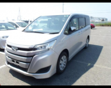 Toyota Noah 2018