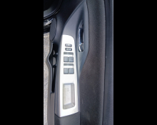 Toyota Vitz 2015