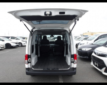 Nissan NV200 2023