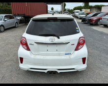 Toyota Vitz 2011