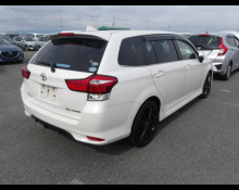 Toyota Corolla Fielder 2016