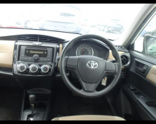 Toyota Corolla Axio 2013