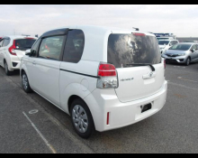 Toyota Spade 2019