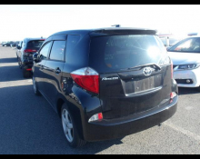 Toyota Ractis 2012
