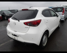 Mazda Mazda2 2020