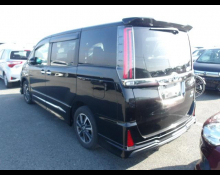 Toyota Noah 2019