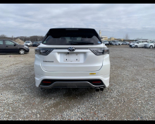 Toyota Harrier 2016