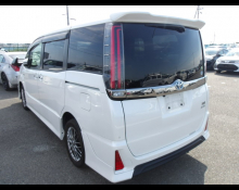 Toyota Noah 2019