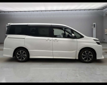Toyota Voxy 2017