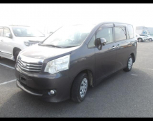 Toyota Noah 2013